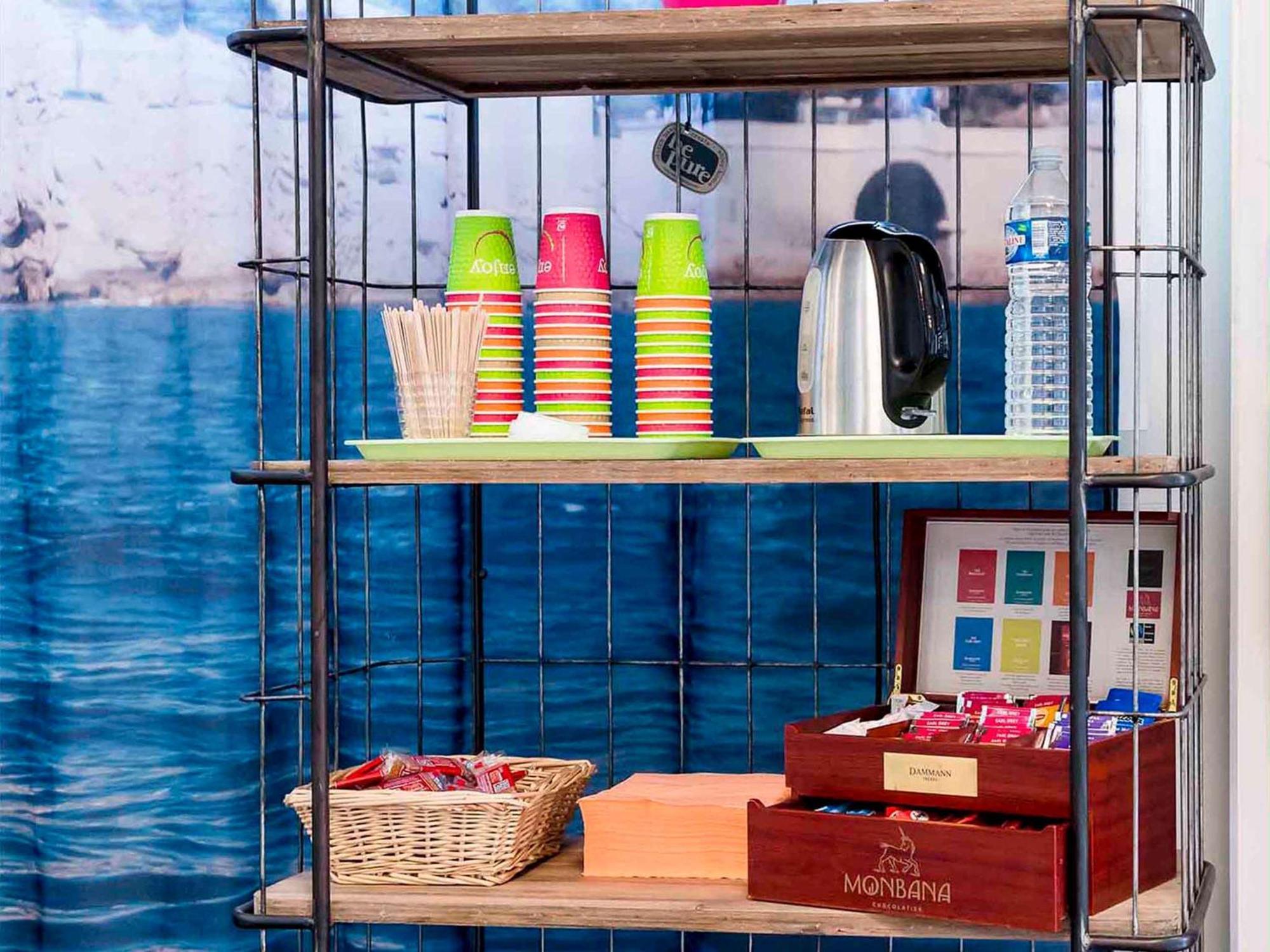 Ibis Styles Marseille Centre Prado Place Castellane Bagian luar foto