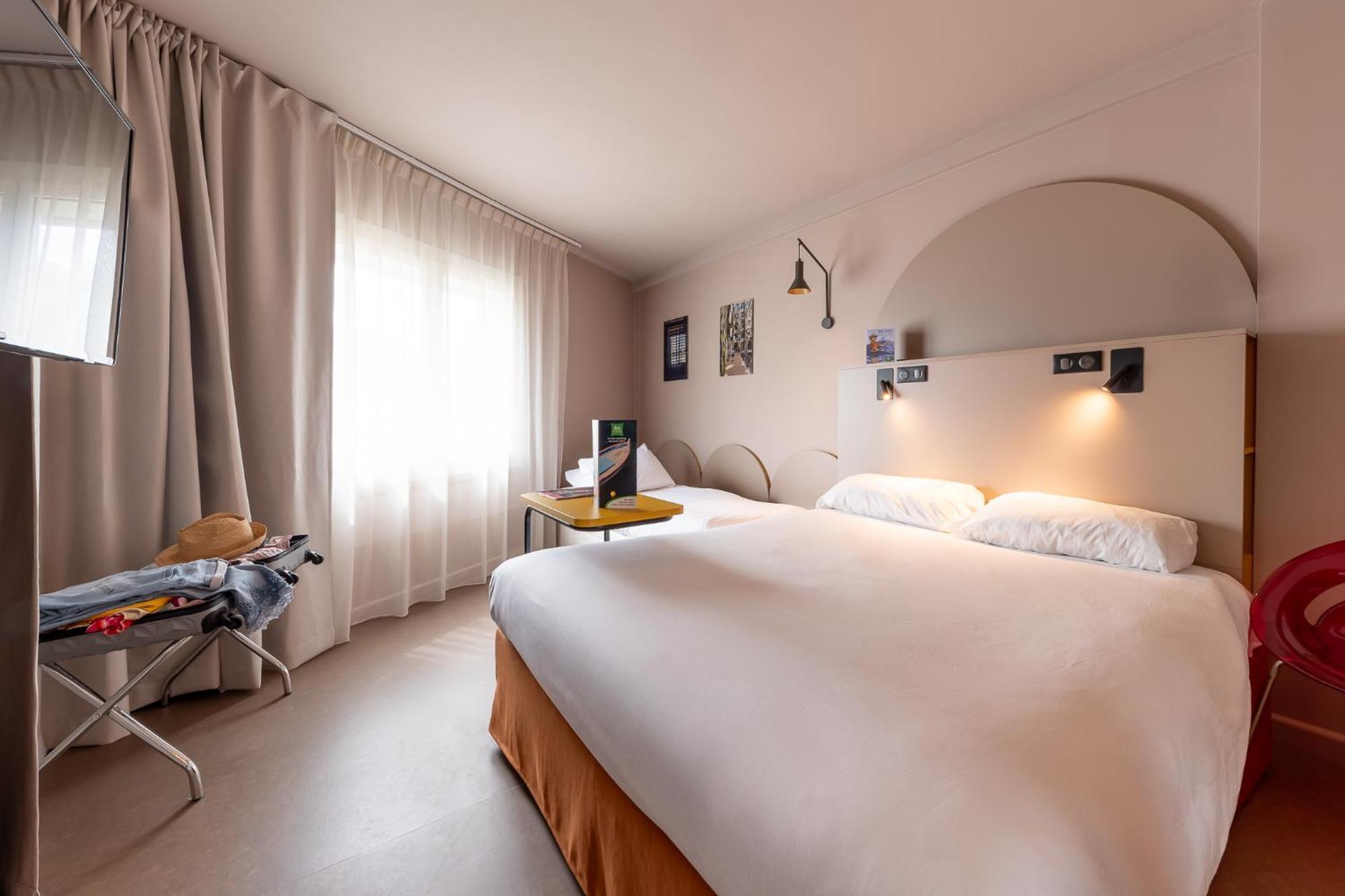 Ibis Styles Marseille Centre Prado Place Castellane Bagian luar foto