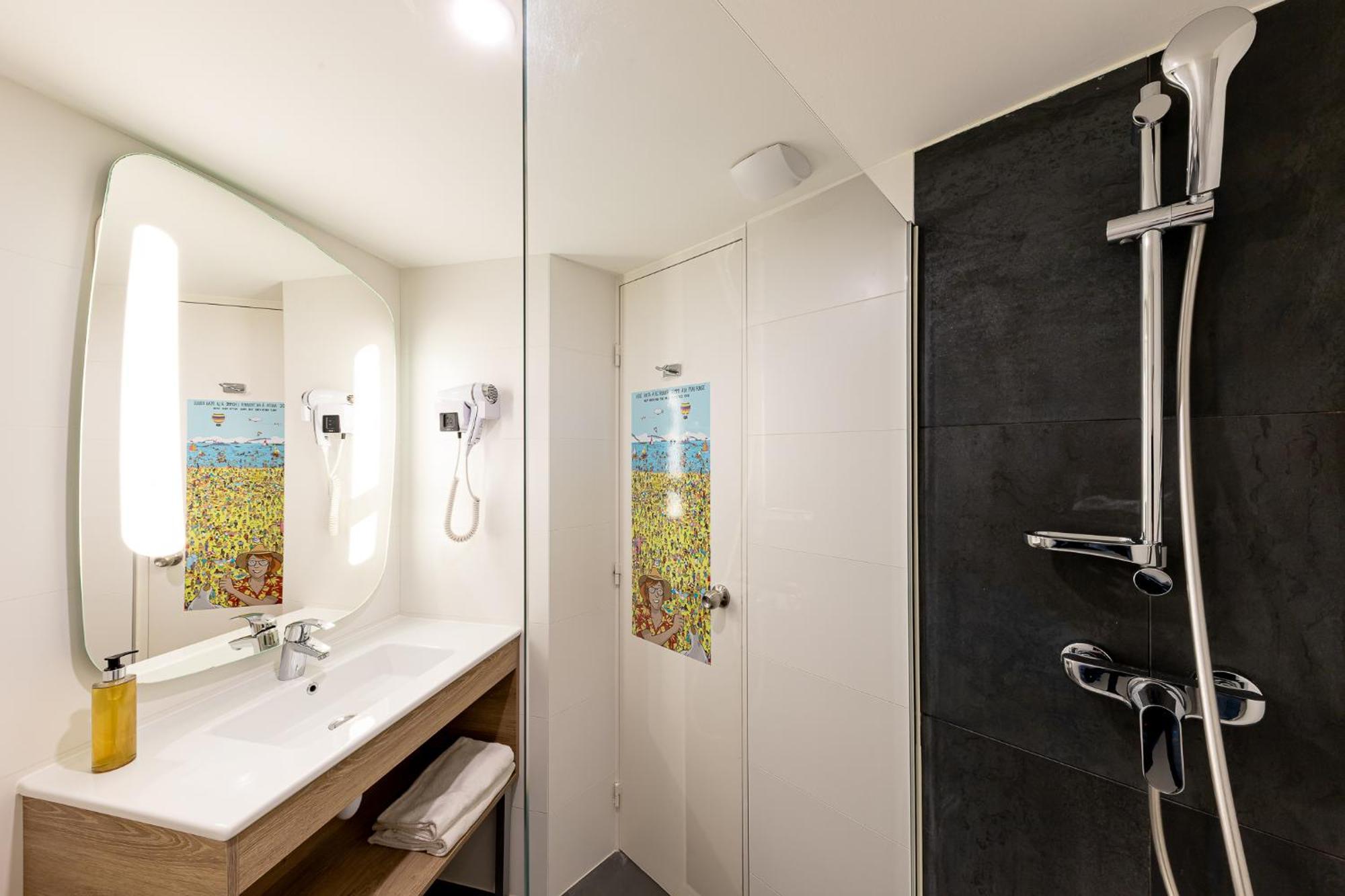 Ibis Styles Marseille Centre Prado Place Castellane Bagian luar foto